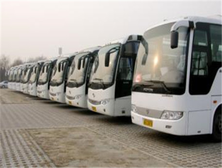 鄭州大巴車租賃一天價格費用多少錢？